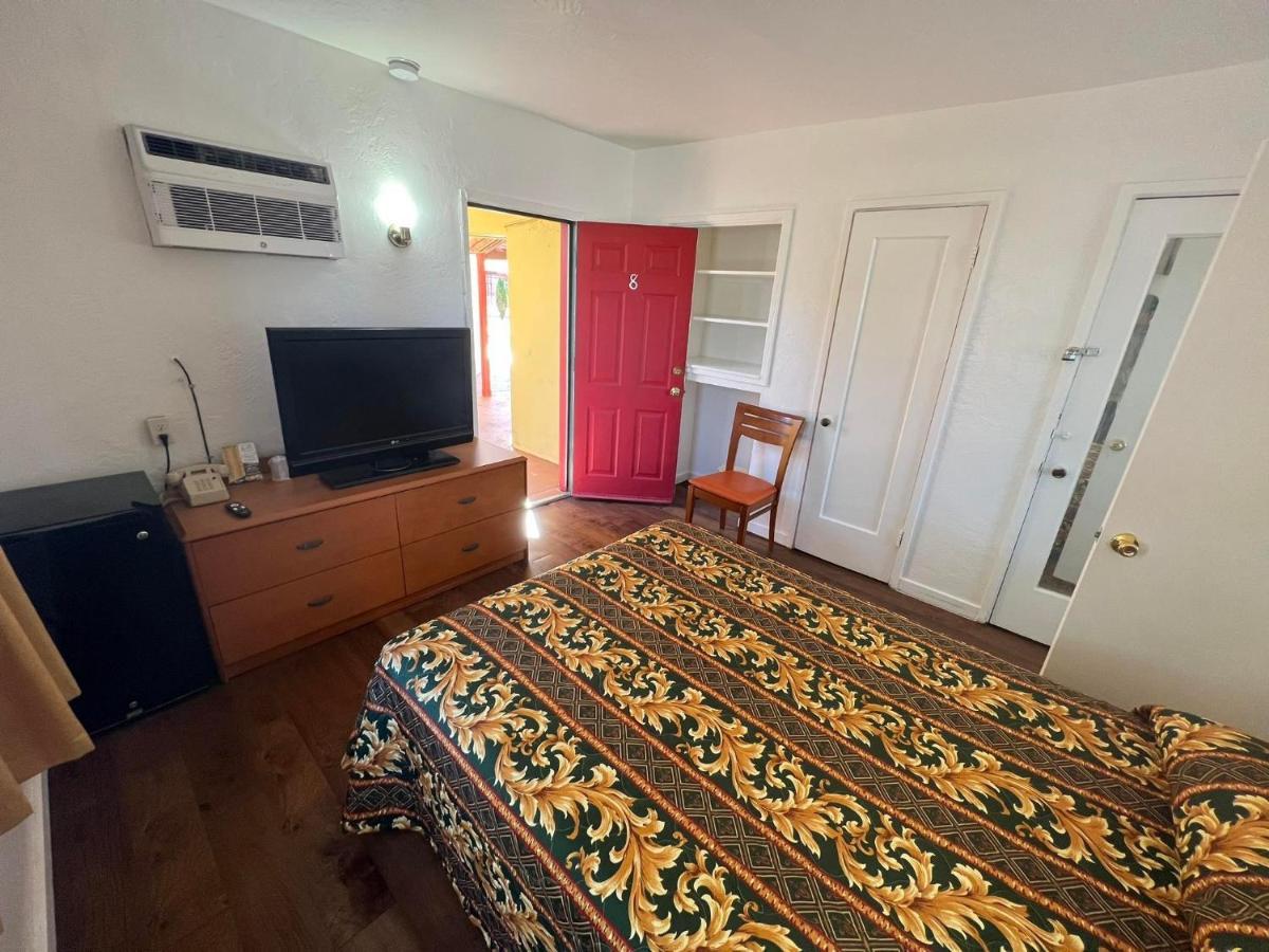 Quail Inn Motel ツーソン エクステリア 写真