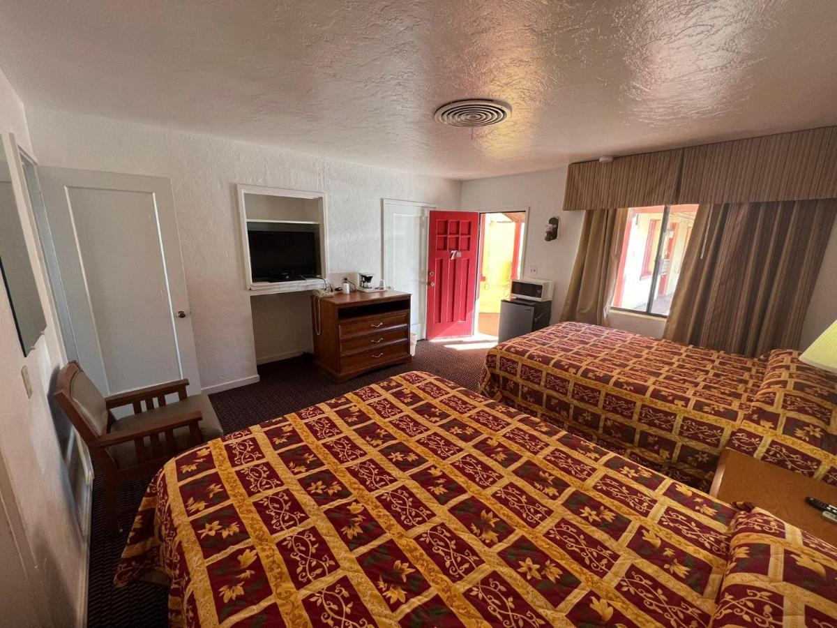 Quail Inn Motel ツーソン エクステリア 写真
